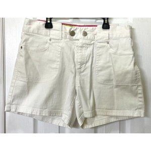 Bass womens shorts size 8 white flap pockets great condition